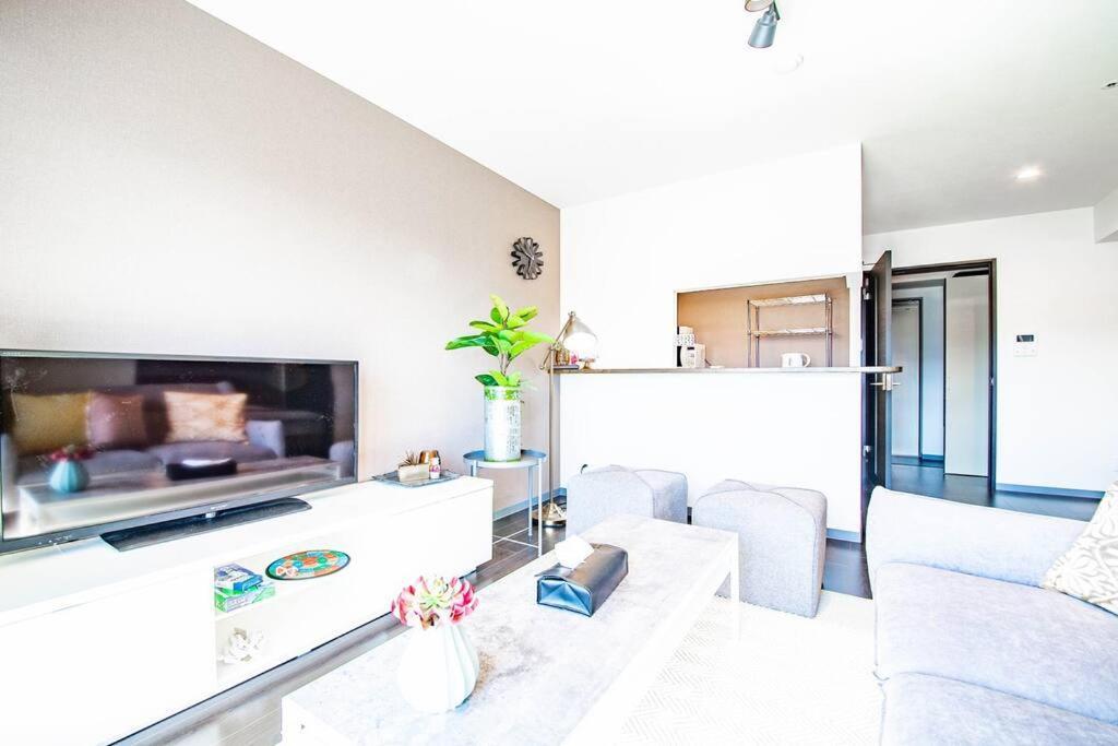 Gift Apartment Отару Екстериор снимка