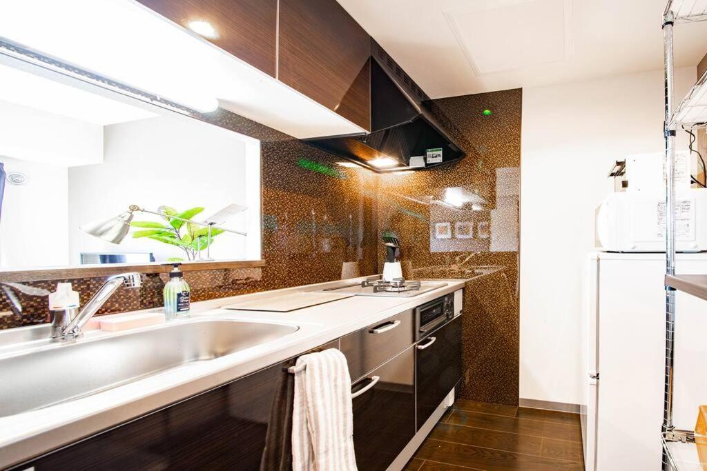 Gift Apartment Отару Екстериор снимка